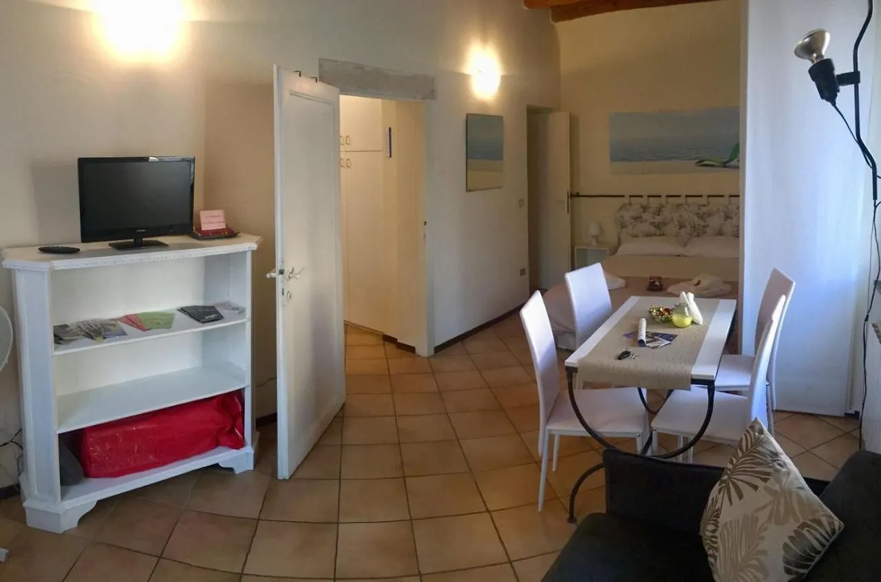 Gabrielli Rooms & Apartments - Alloggio 3 Verona 0*,  Italy